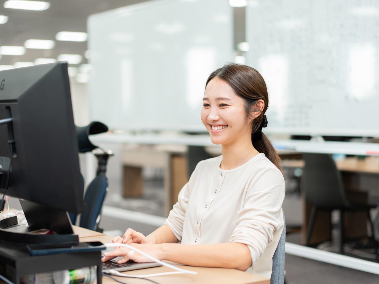 同社は、三つのサービスで得た医師データを統合し、医師評価データベースの構築と「医療の民主化」を目指している。