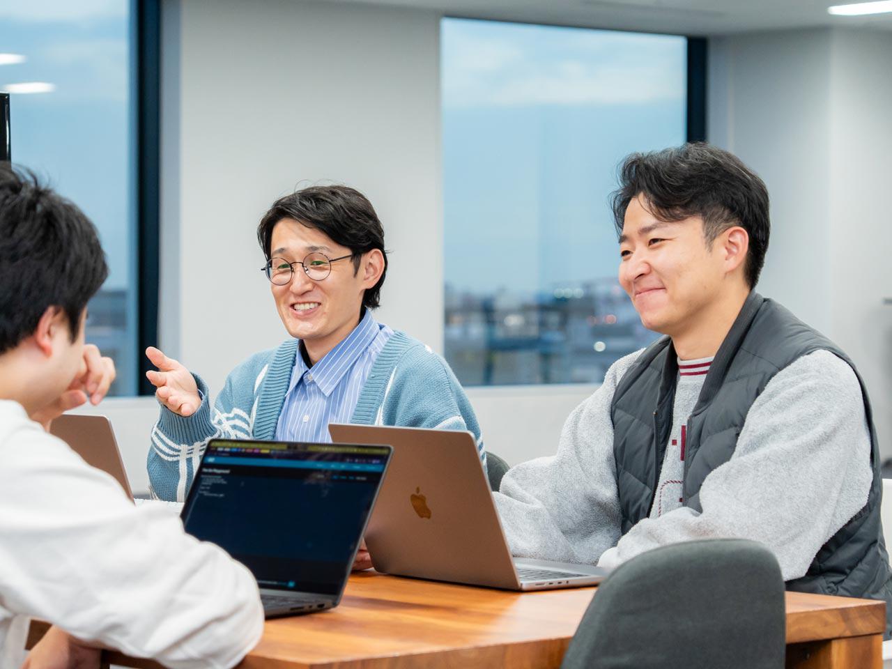 非常勤医師と病院のマッチングプラットフォーム『Dr.'s Prime Work』は、非常勤医師にインセンティブを付与することで、救急車の受け入れ拒否を防ぐ。