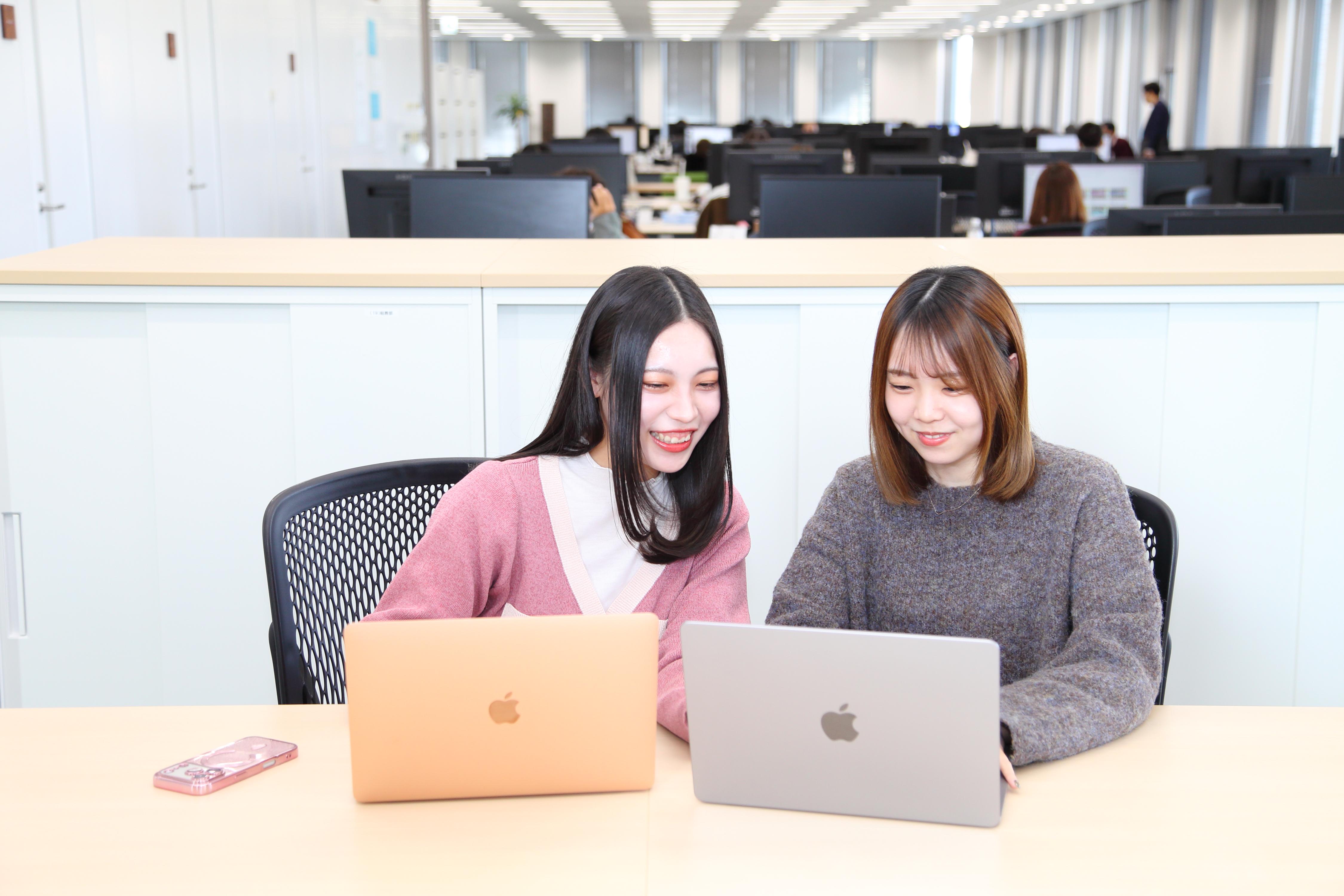 同社は組織内の帰属意識も高い。3期目から数々の組織改革に取り組んできた結果だ。