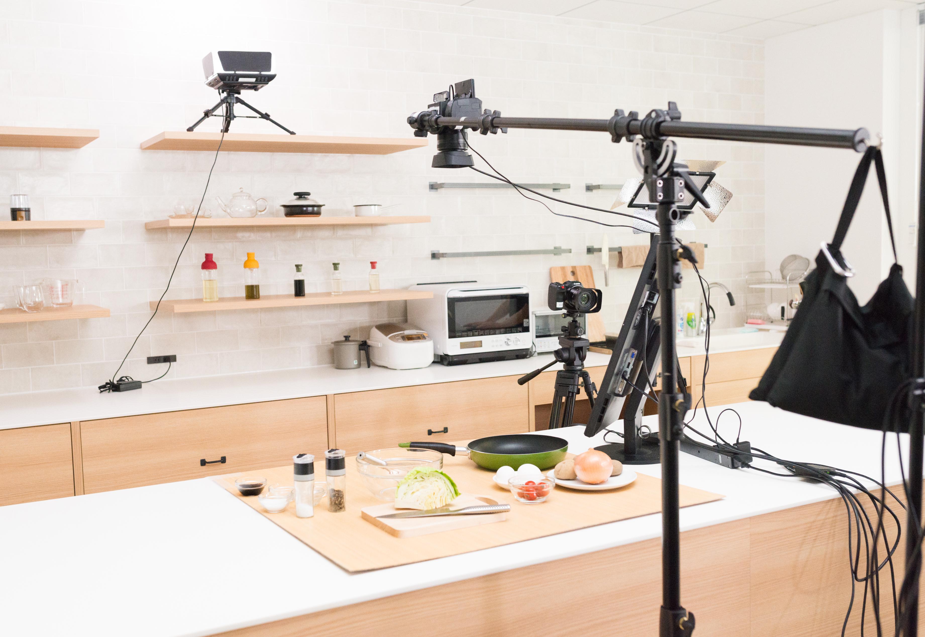 事業内容：レシピ動画サービス「デリッシュキッチン」