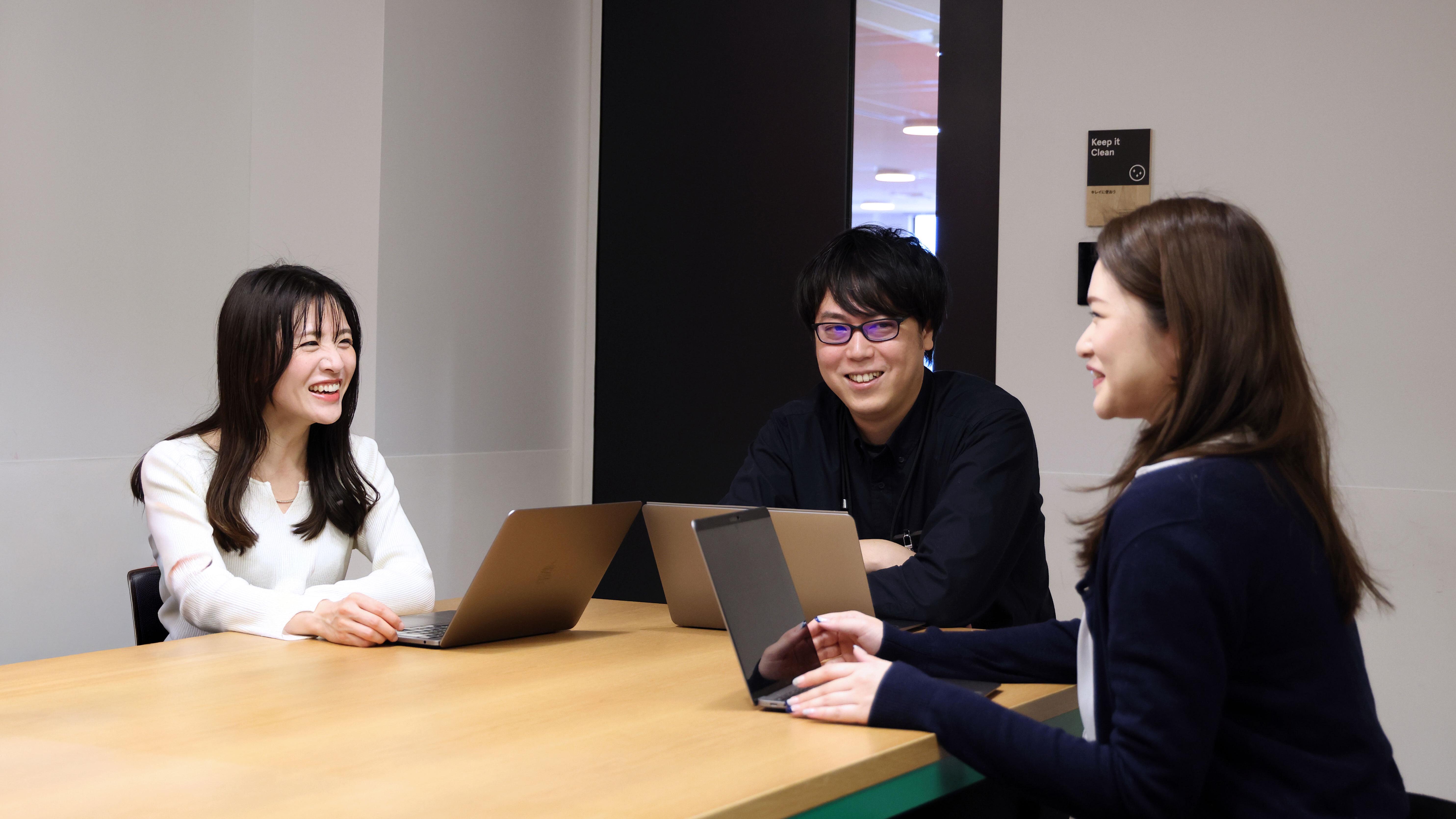 社会的影響の大きな良質な案件に裁量を持って関われることを魅力に感じ、大手戦略コンサル出身者等、優秀な人材が続々と集結している。