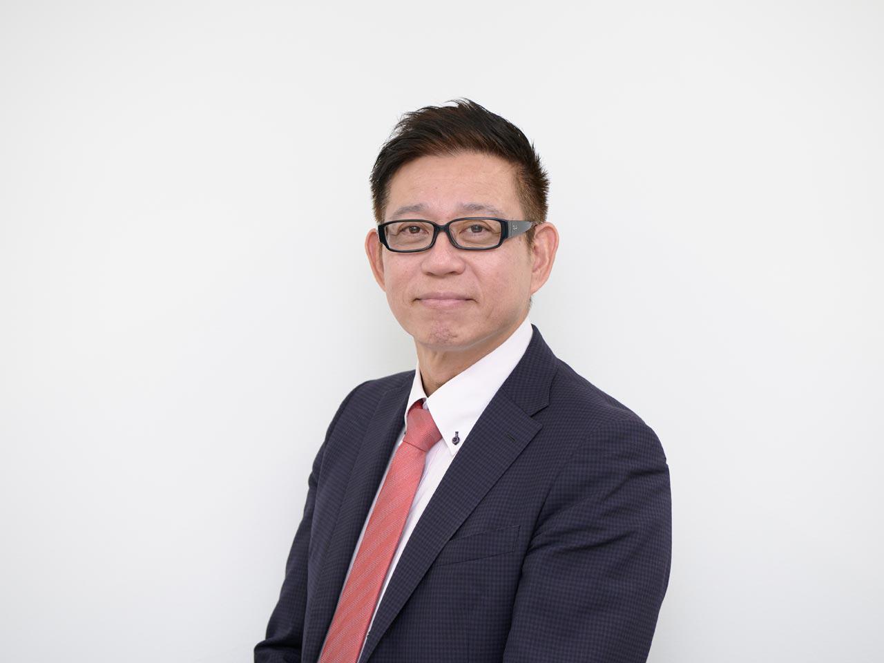 2004年創業の老舗でありながら業界初のタブレット型電子薬歴システムを開発したり、生成AIを積極的にシステムに取り入れたりと、柔軟かつチャレンジングな姿勢で業界のトップクラスを走り続けている。