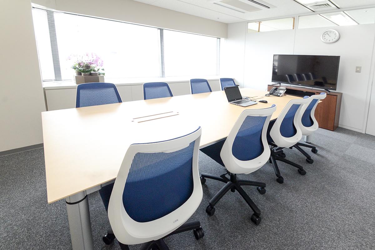 事業内容：ホームページの企画・制作、メンテナンス業