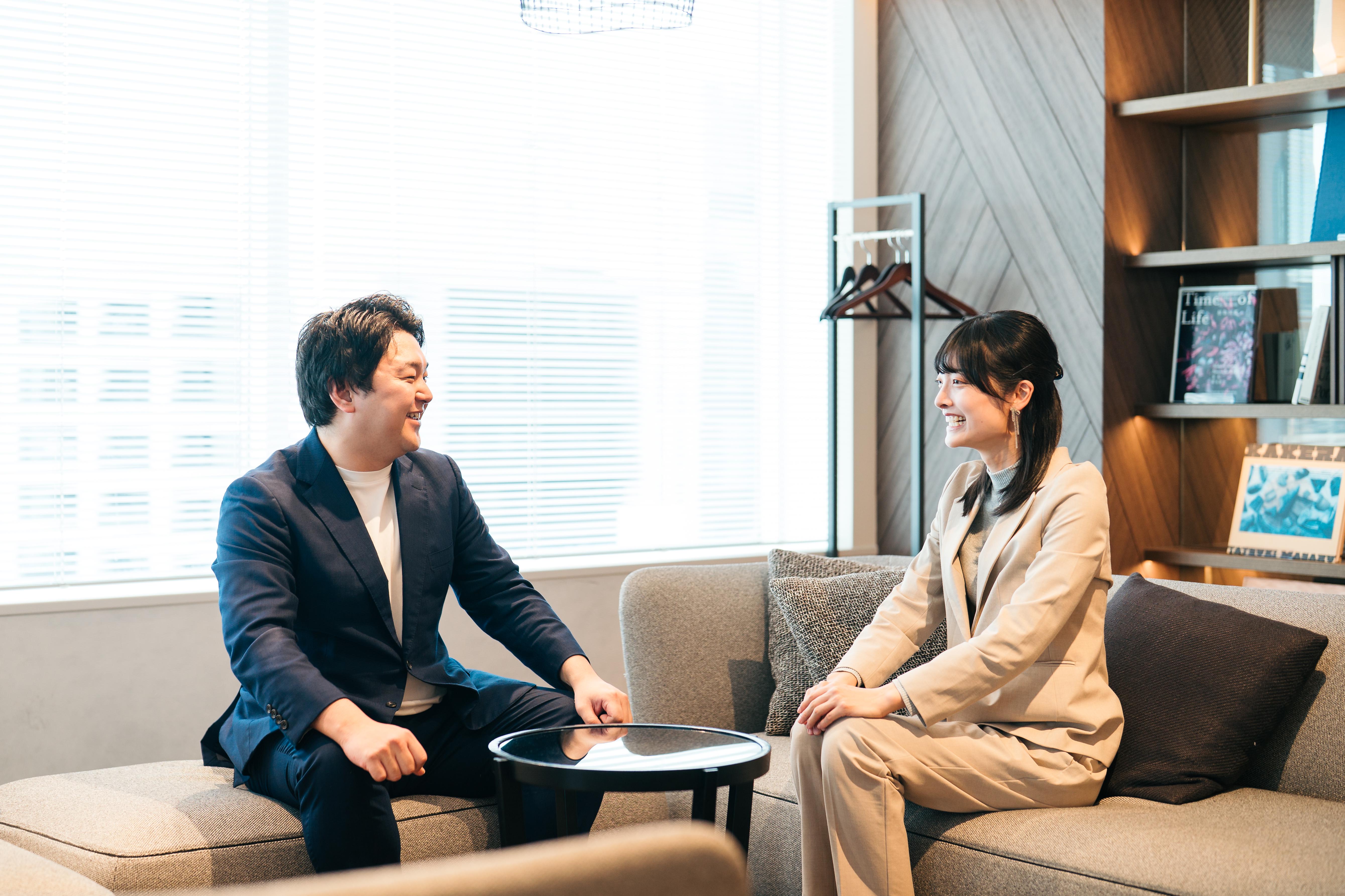 収益の軸となっているのはマーケティング伴走支援サービスだが、同社は自社サービスも手掛けている。