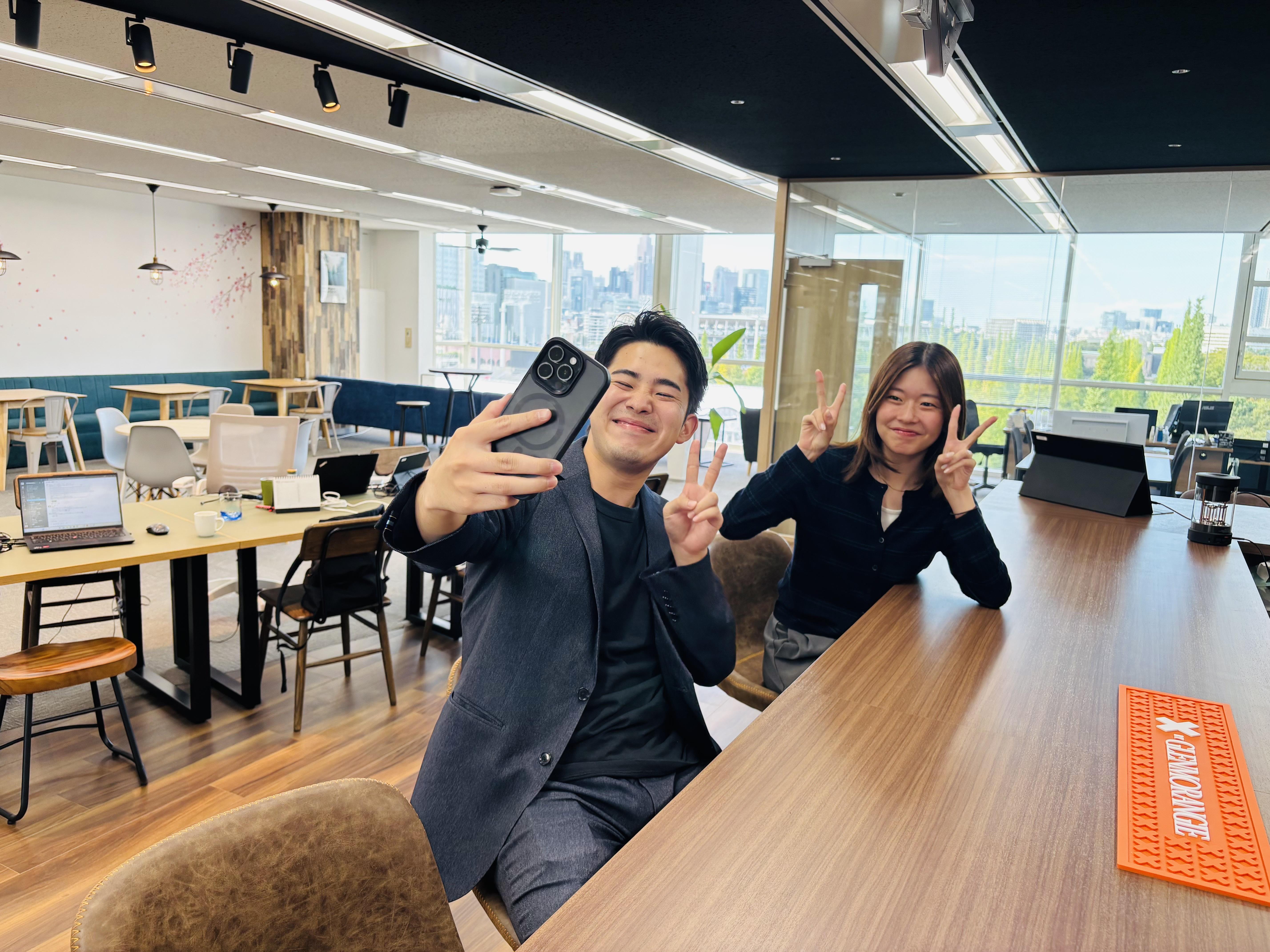 電気工事士の専門求人サイト『工事士.com』、施工管理技士に特化した転職情報サイト『施工管理求人.com』、建設業界を応援する情報サイト『建設魂』に加え、オンラインコミュニティサイト『電工タウン』といったオウンドメディアを運営。