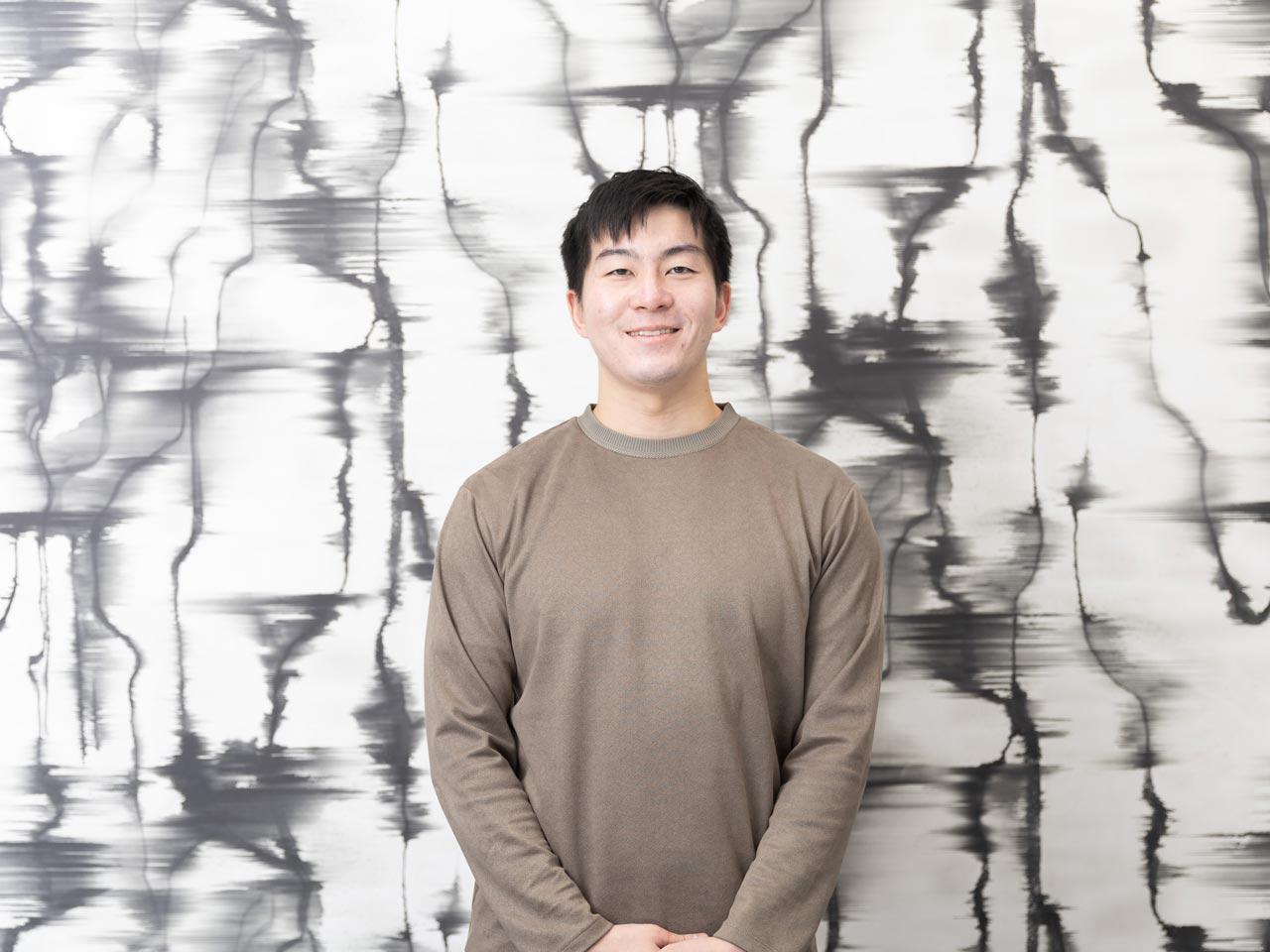 観光、交通、都市計画、商業等、多岐にわたる領域で、課題整理から分析設計、レポート作成まで一貫して伴走する。