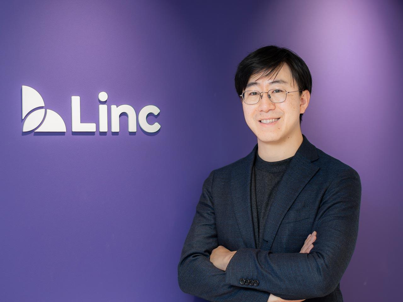 独自開発・提供しているのは、日本初の外国人材特化型AI採用プラットフォーム『Global Hub』（グロハブ）。