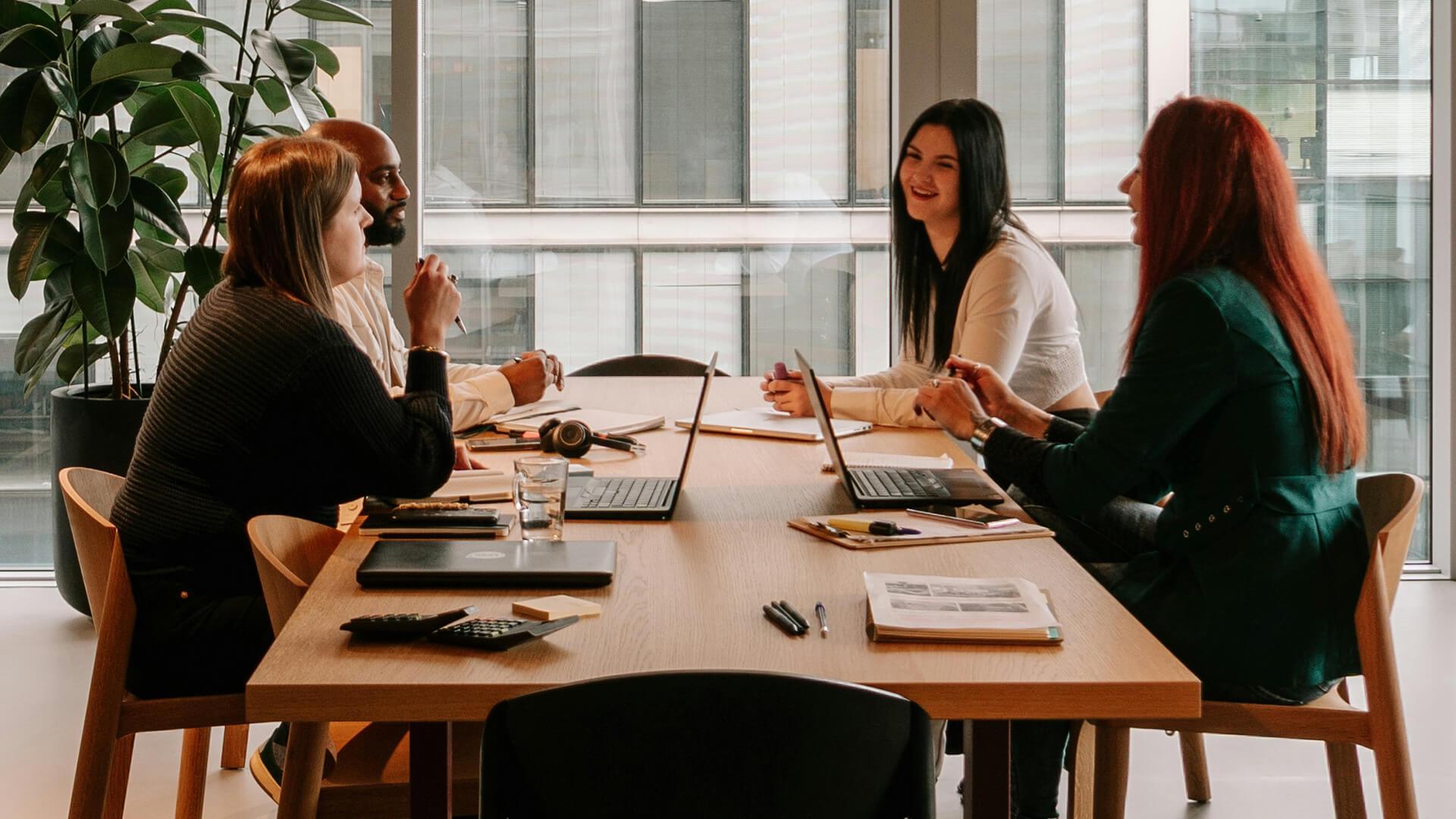 事業内容：SAP・ServiceNow中心にITソリューションを提案しDXを支援