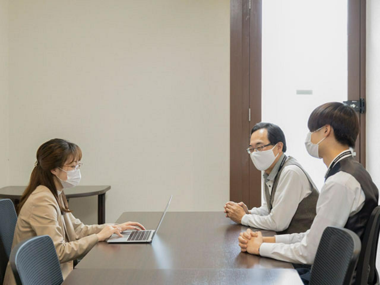 株式会社タカラレンタックスグループホールディングス 求人画像1