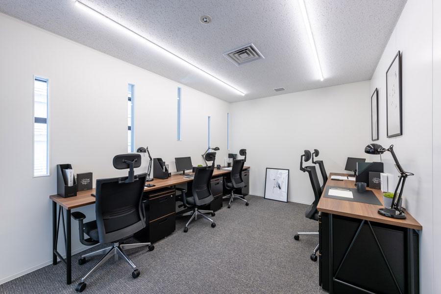 受託開発に絞って事業展開しており、「SES」は手掛けていない。