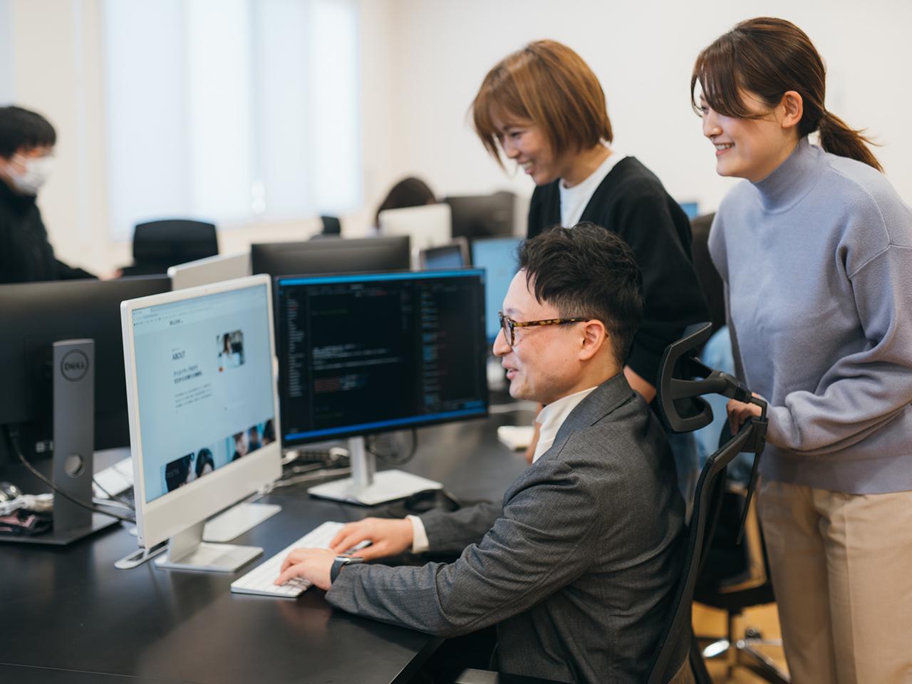 ベルヴィ株式会社 求人画像1