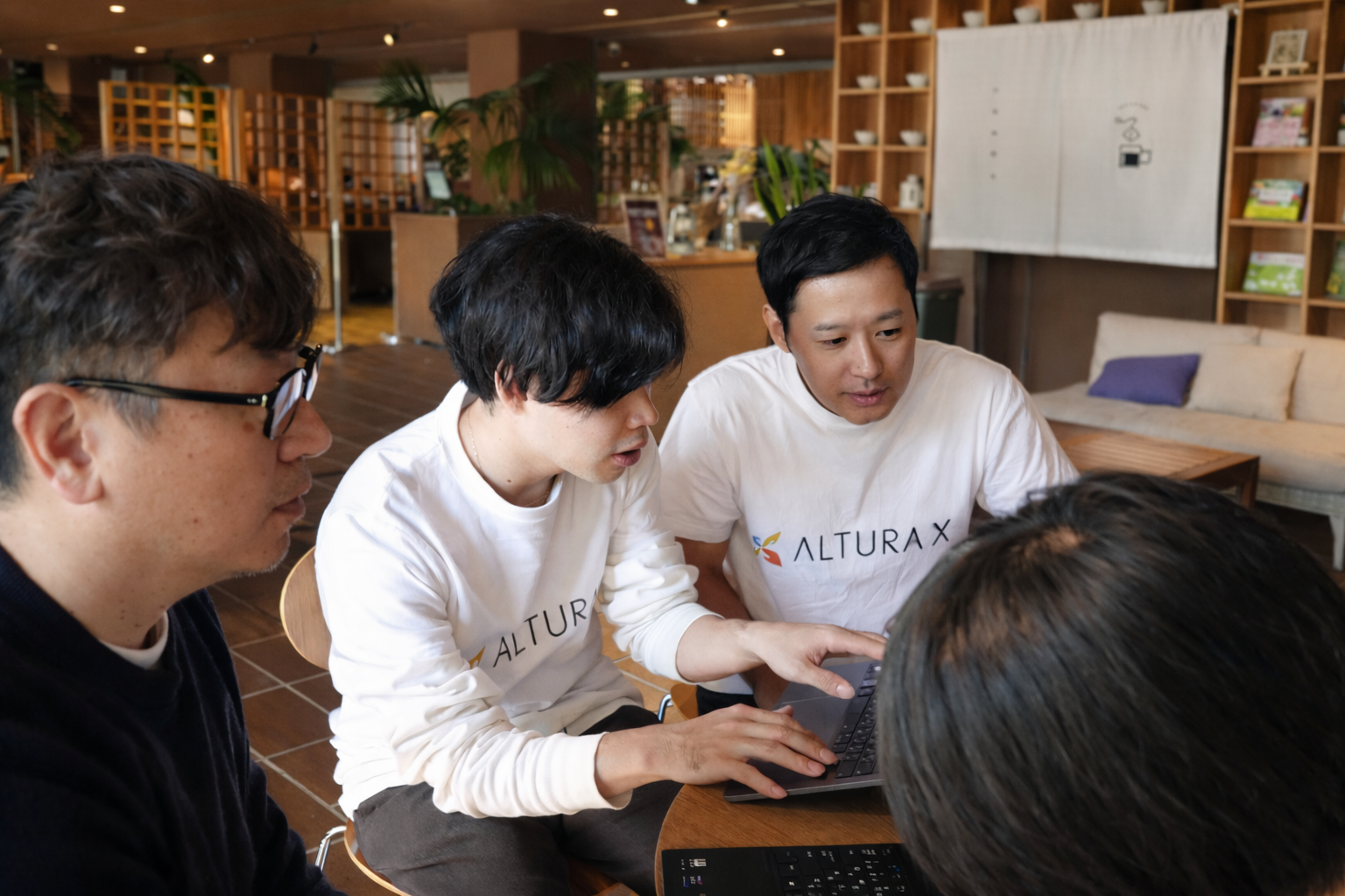 ALTURA X 株式会社のイメージ画像1