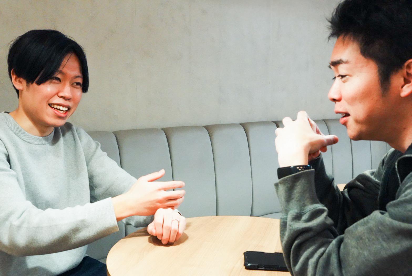 開発においては、アジャイルやDevOps等、組織文化に合わせた柔軟な手法を選択する。