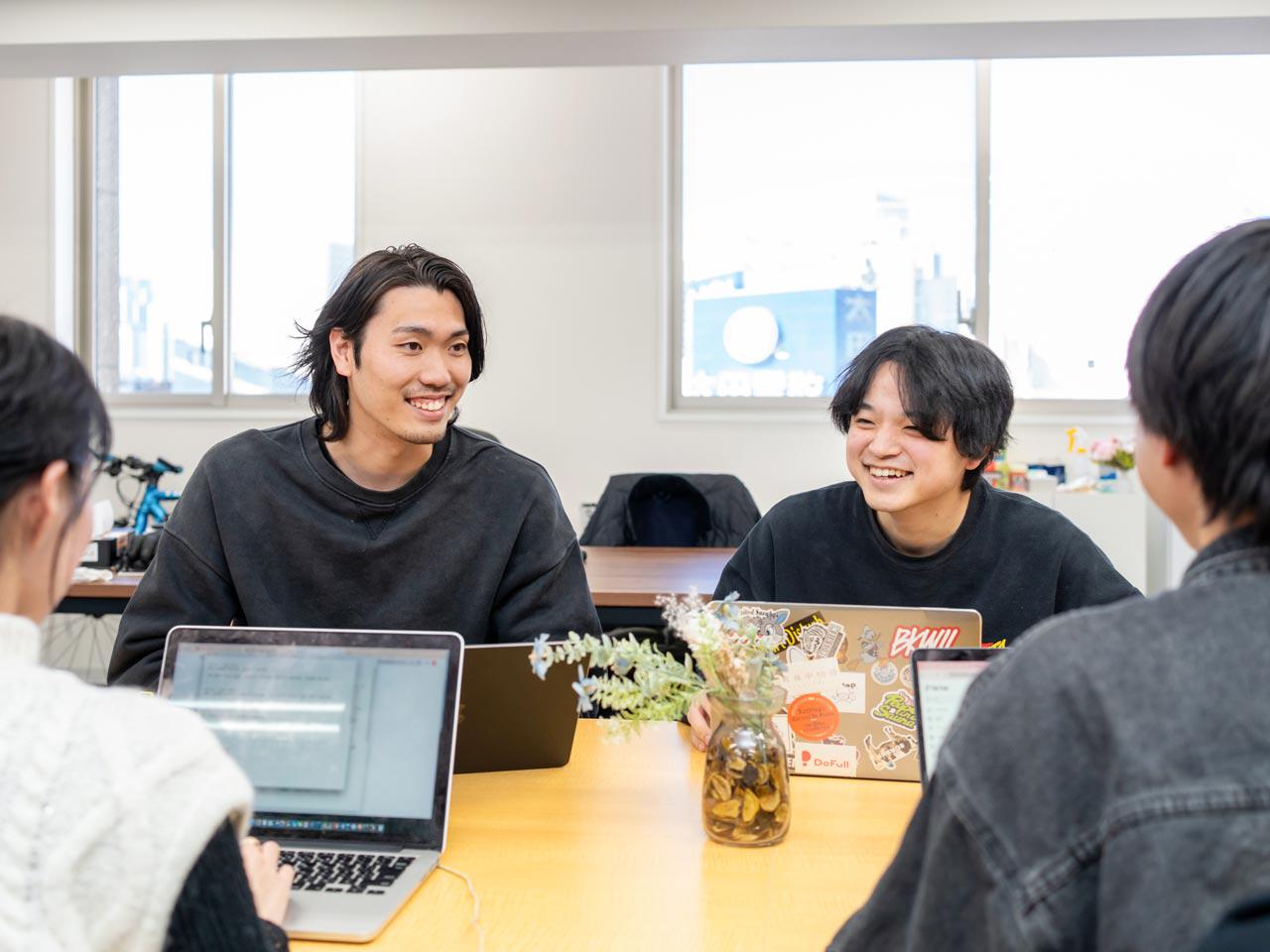 プロセス自体を面白いと感じられる人にとって、同社は挑戦の余地に満ちた環境と言えるだろう。