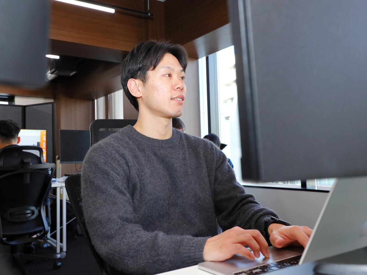 現場業務の属人化や若手人材の不足といった課題を根本から解決する同サービスは、誰でも直感的に使える操作性とかゆいところに手が届くカスタマイズ性が評価され、急速に導入社数を伸ばしている。