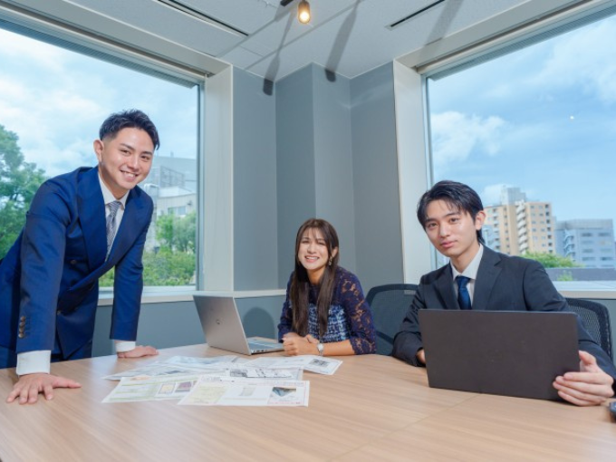 事業内容：S.H.N株式会社