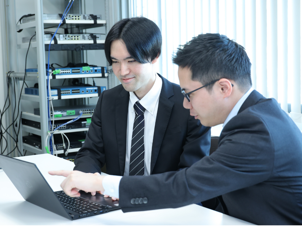 メンバーの多くは、自由な社風や成長環境に惹かれて参画。