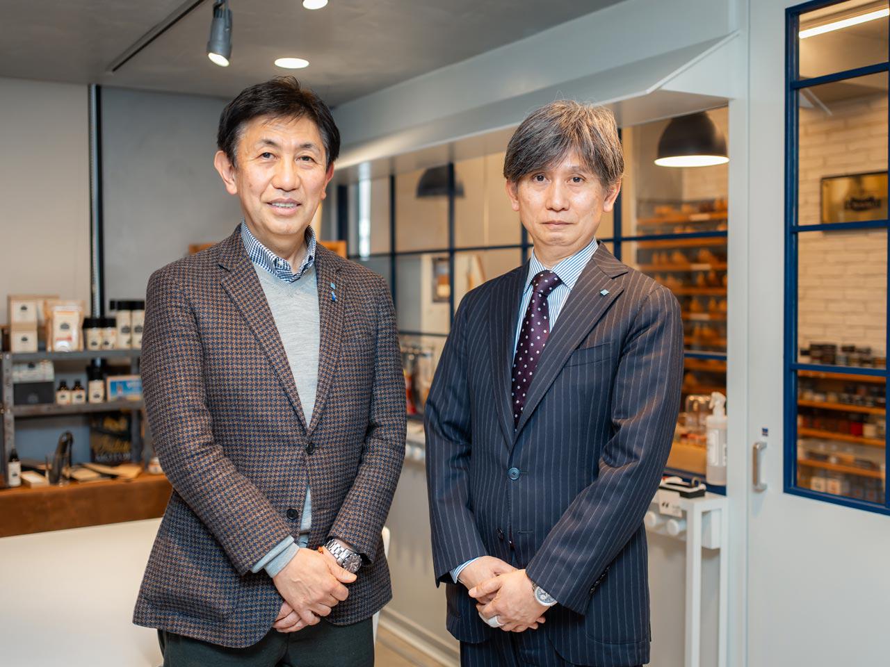 シューケアアイテムとして国内トップクラスのオリジナルブランド『M.MOWBRAY』のほか、派生ブランド『M.MOWBRAY SPORTS』、『M.MOWBRAY SADDLEUP』を展開。