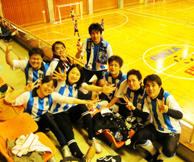 "ワーカホリックにはならないでほしい"というのは代表の言葉。プライベートを大切にし、人間性豊かな開発社員として活躍してほしい。