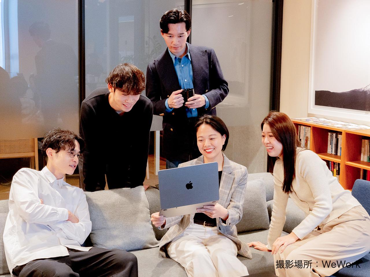 「経営と従業員、従業員同士の関係性にいい変化をもたらせること」で、「日本の働く」をアップデートすることに取り組んでいます。