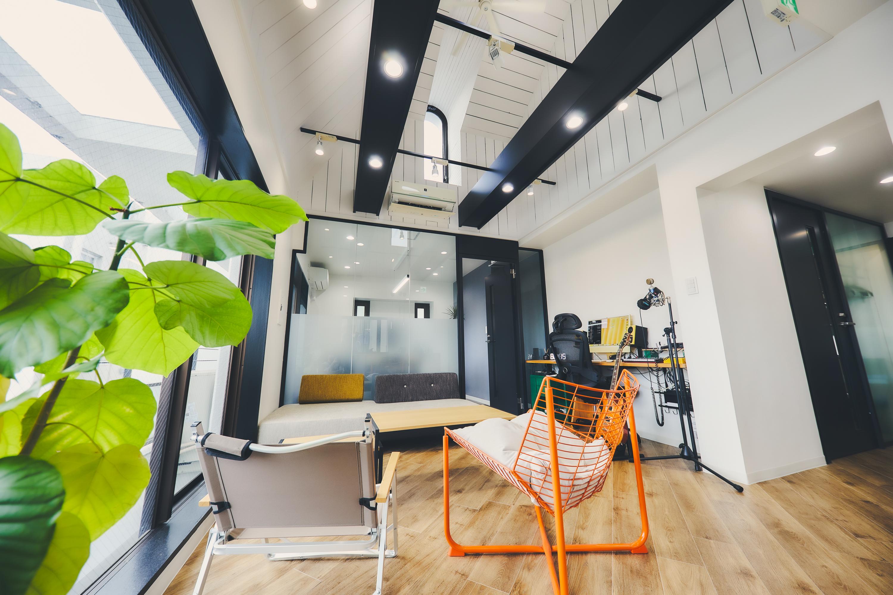 この企業と同じ業界の企業：株式会社 BARKEDGE