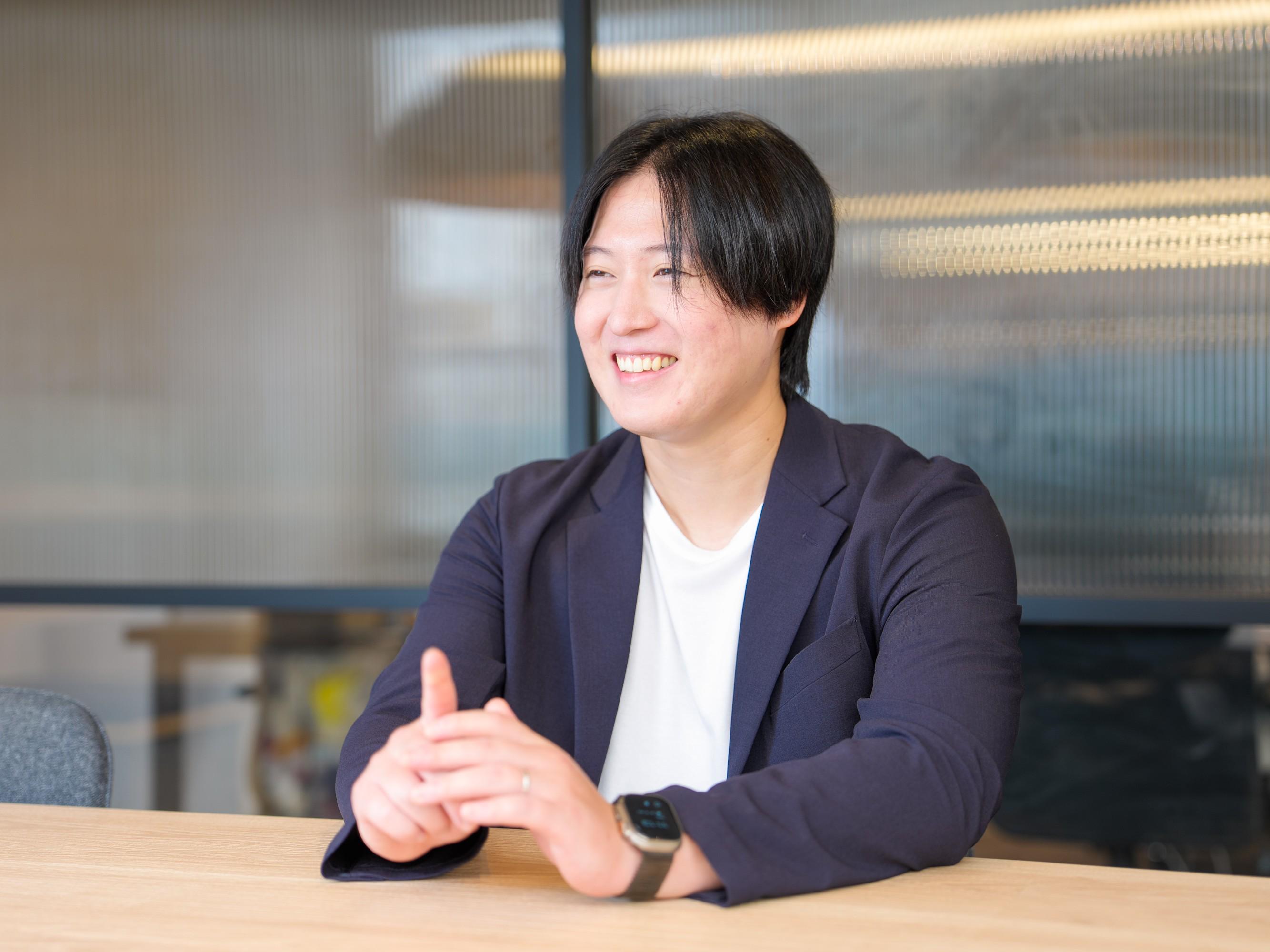 エンジニアが自らの市場価値を客観的に把握できる環境を整え、モダンな開発環境やアジャイル案件への参画を推奨することで、技術者が生涯にわたり第一線で活躍し続けられるよう強力に支援する。