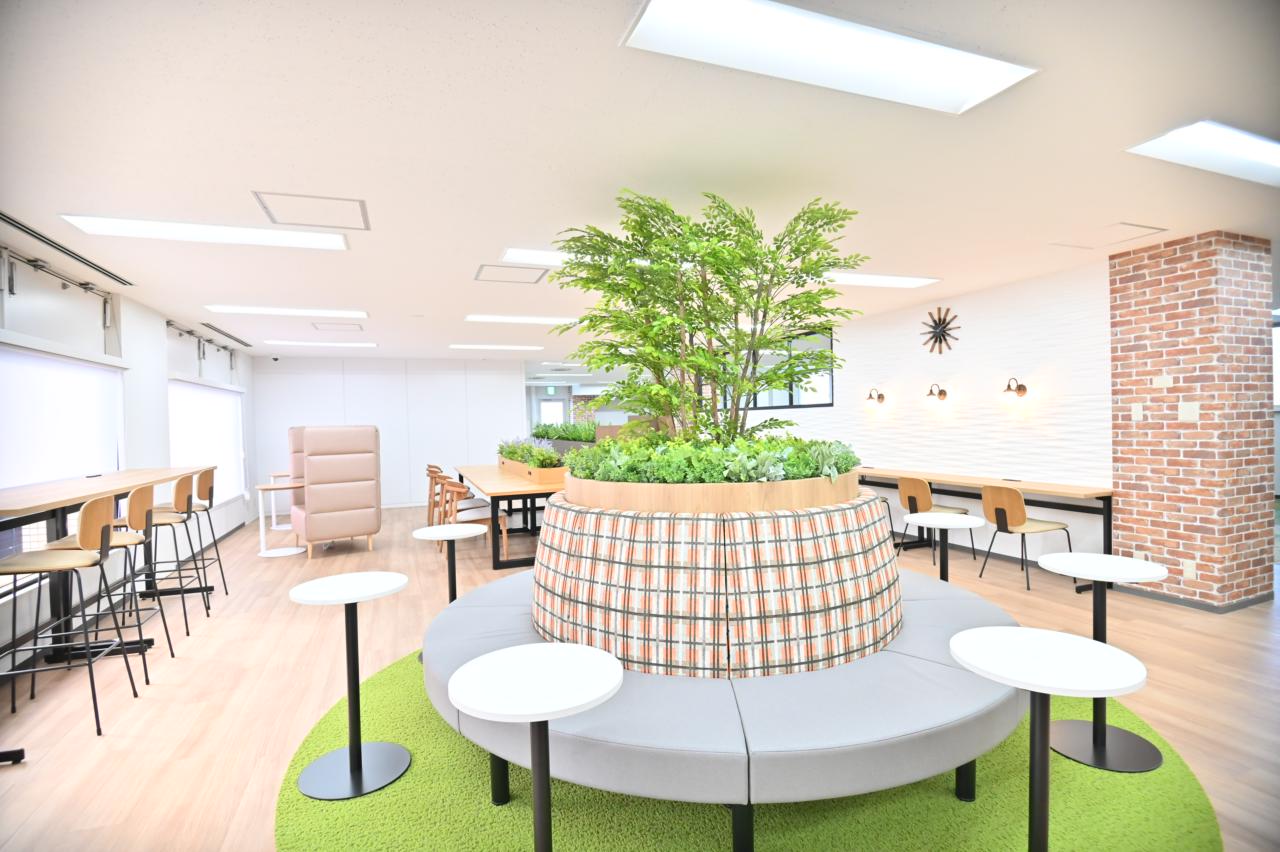 ポールトゥウィン株式会社 求人画像1