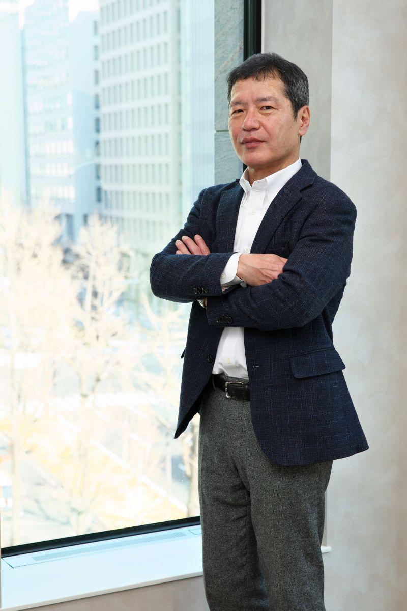 同社は、2003年4月、東証スタンダード市場に上場するキーウェアソリューションズ株式会社から独立。大阪と名古屋の2拠点で事業を展開するシステム開発会社だ。