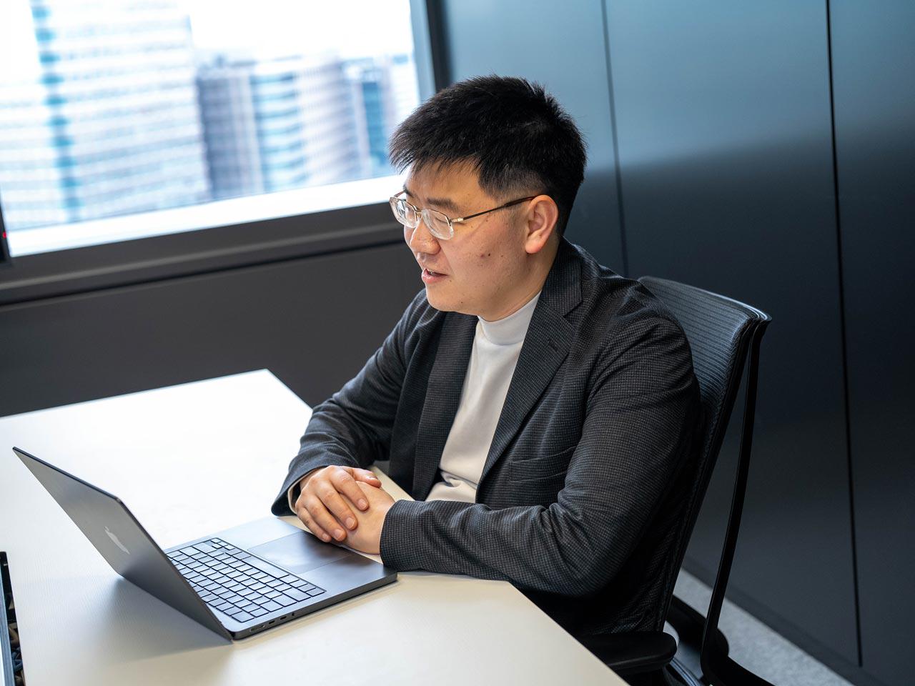 日本法人が経営を主導する「グローバル本社制度」の下、単なる外資系の販売拠点ではなく、主体的に戦略を描ける体制を築いている。