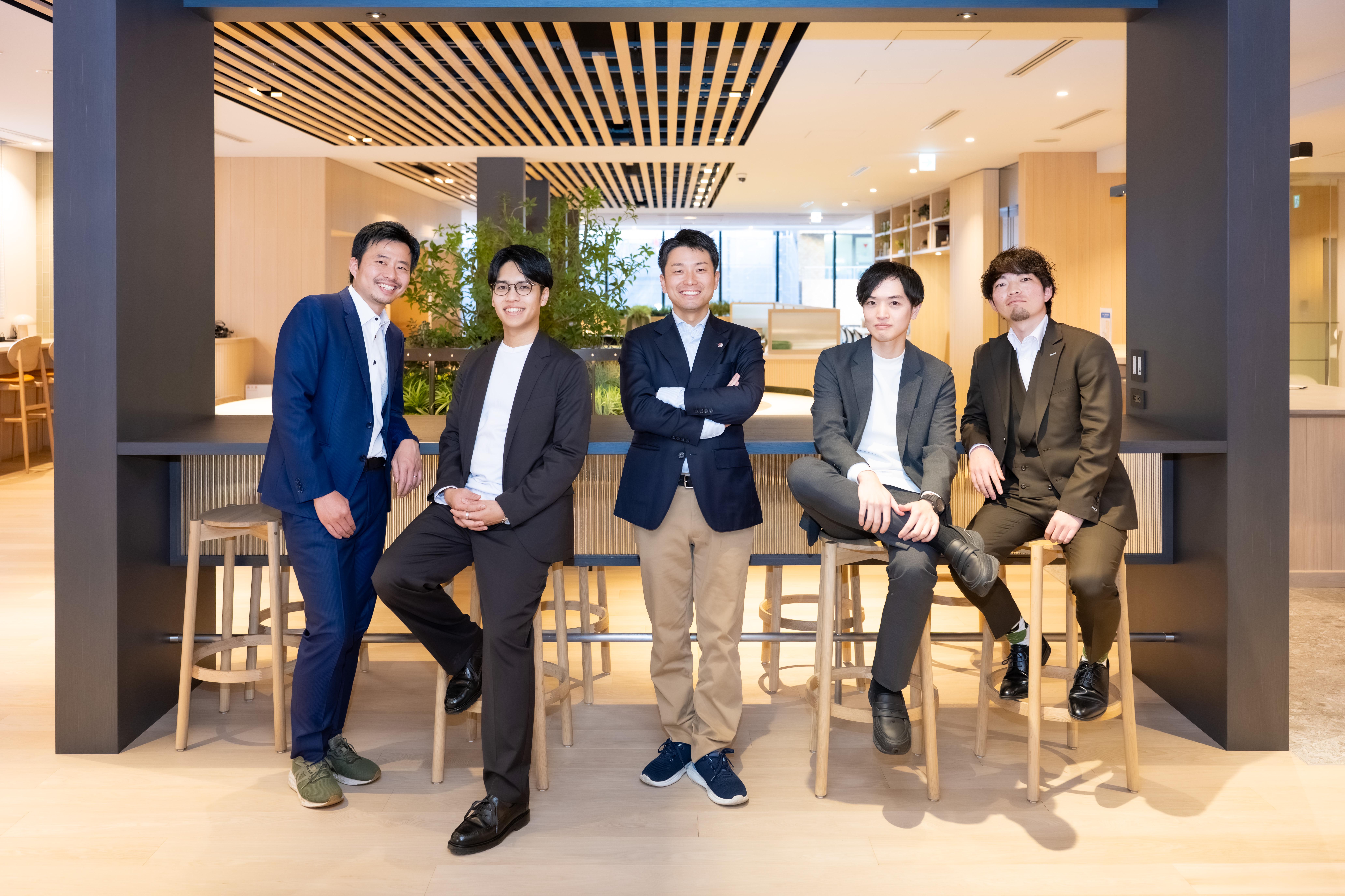 事業内容：AI技術を軸にソリューションを提供し、業務効率化やDX推進を支援