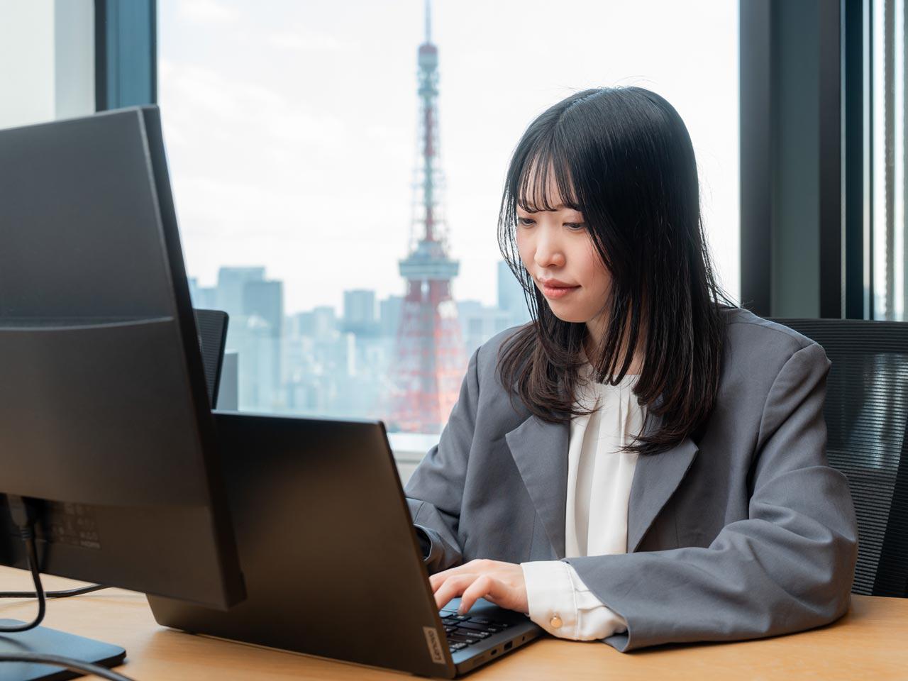 同社では、自分以外の高い視座で考え、行動できる人材が求められている。