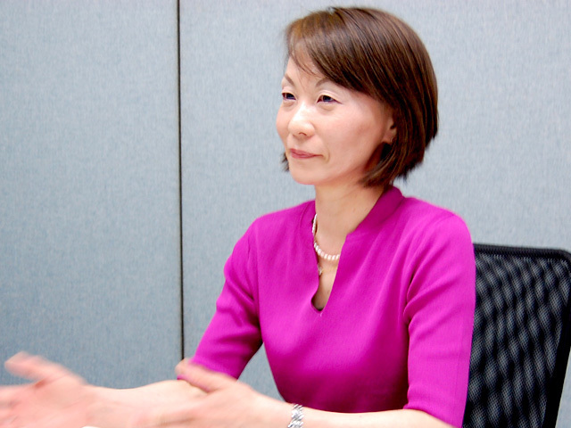 取締役  管理本部長
中田 令子氏
男女問わず活躍の場を提供している。