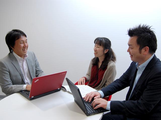 社内は活気があり、コミュニケーションも多い