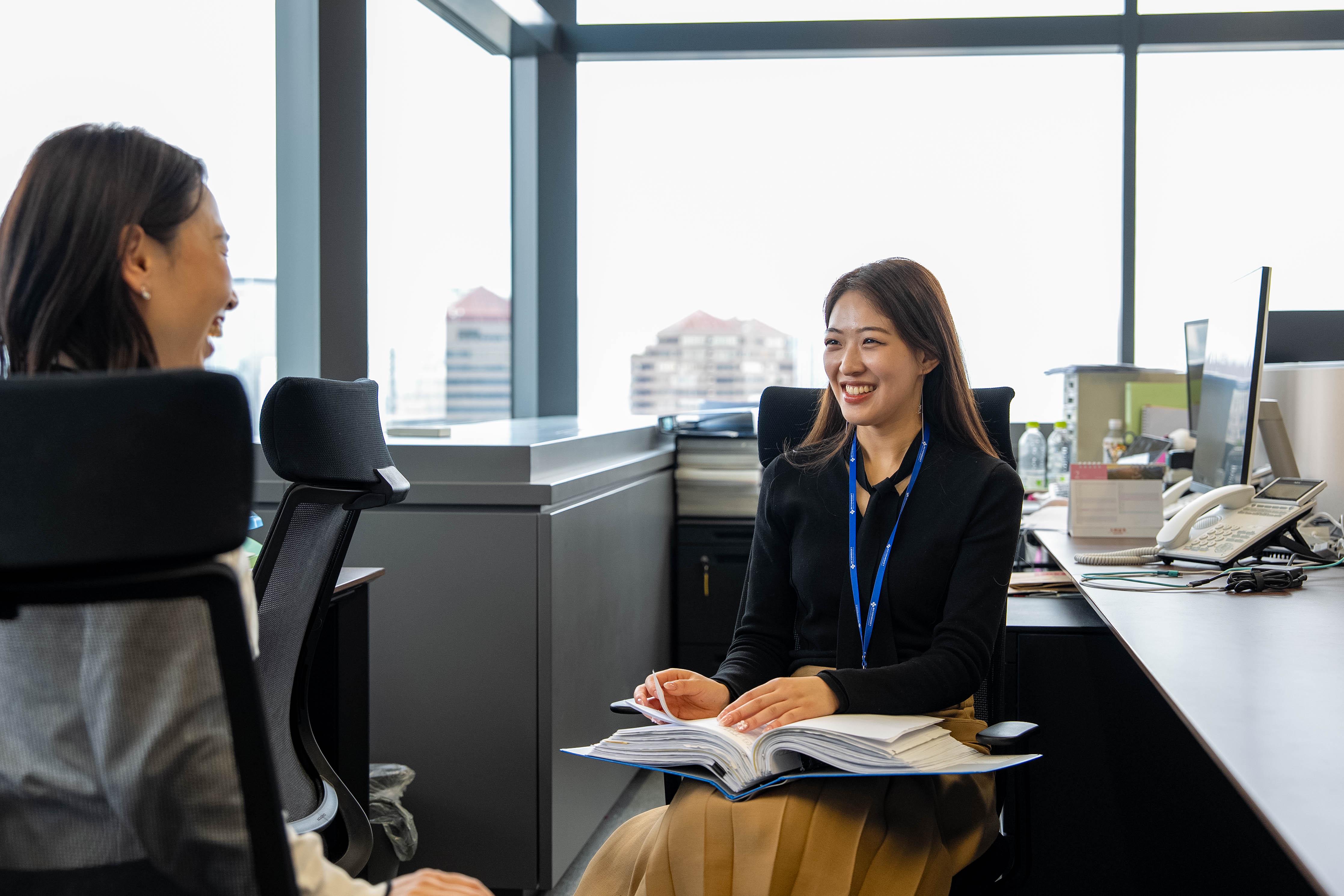 事業内容：HR戦略部