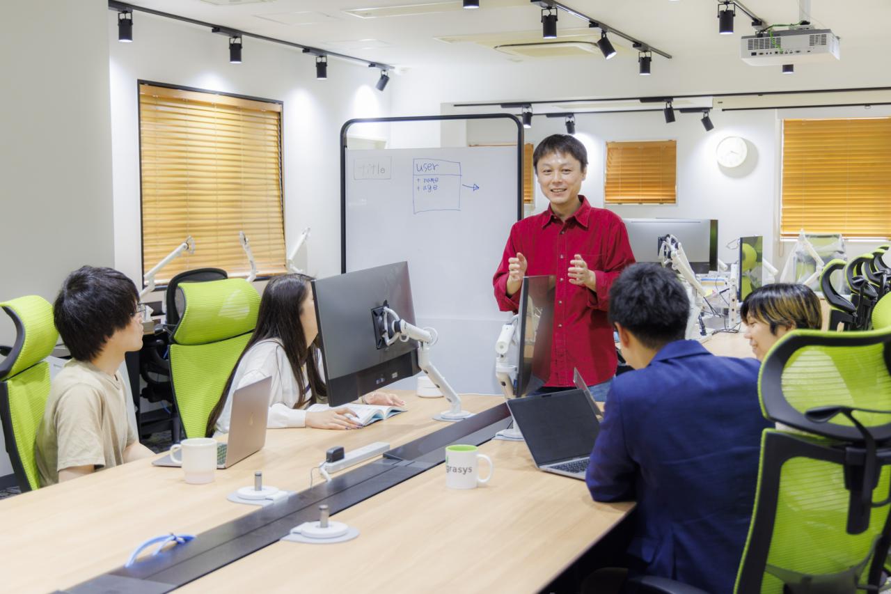 株式会社grasys 求人画像1