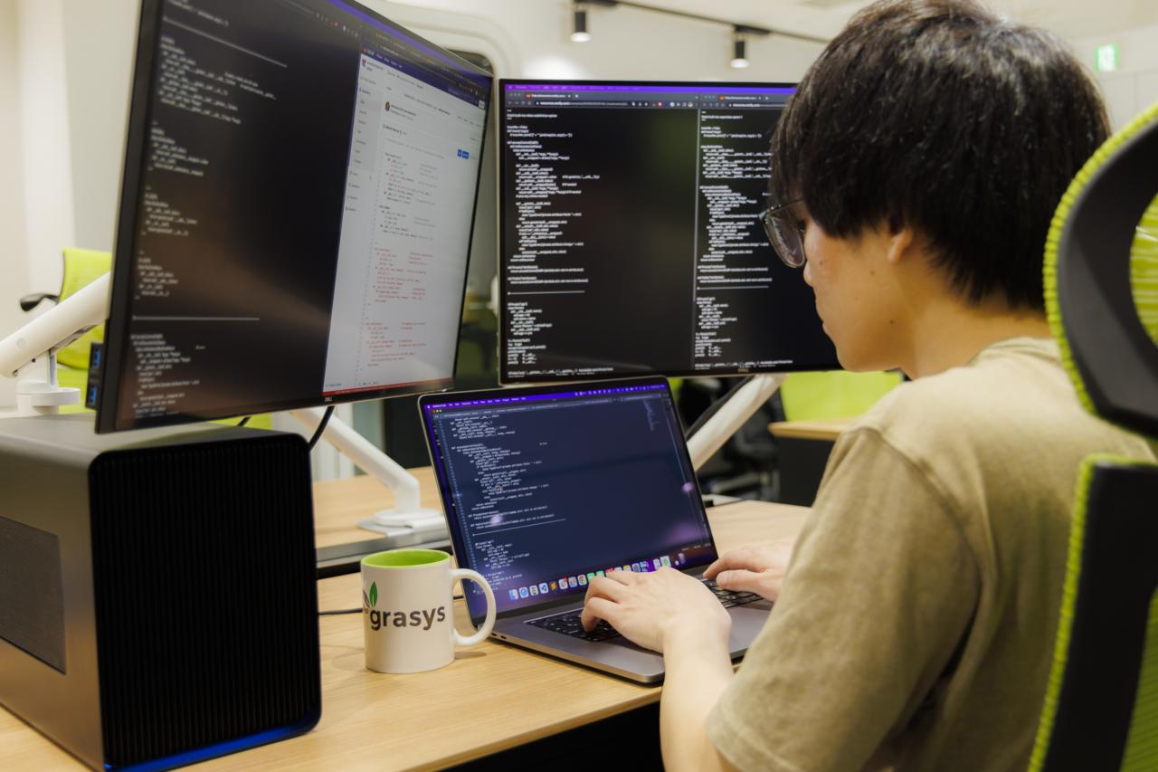 株式会社grasys 求人画像1