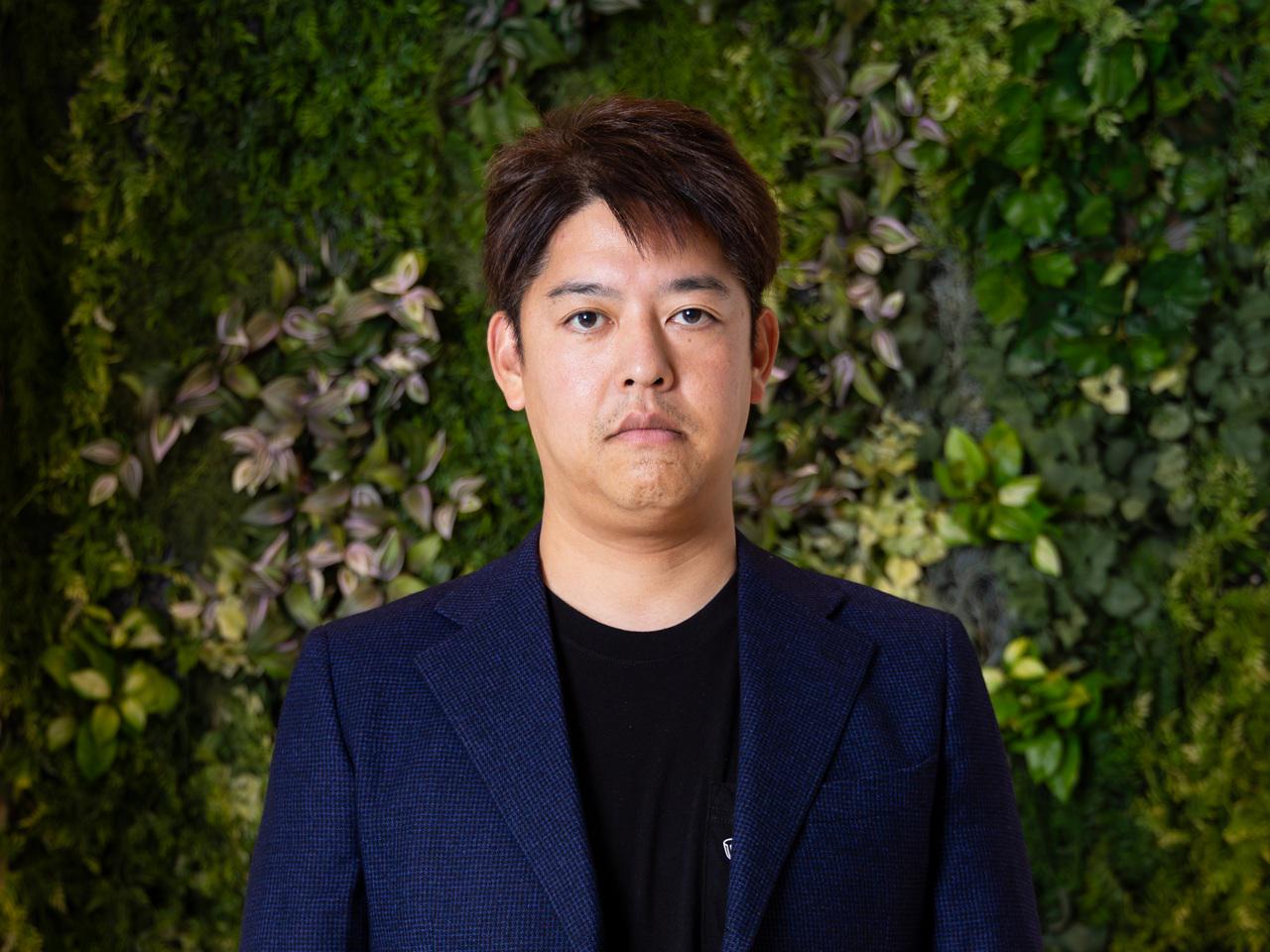 代表の吉野。自身がエンジニアとして働いた経験を踏まえ、時代の変化に対応できる組織をつくるため2015年8月に創業。