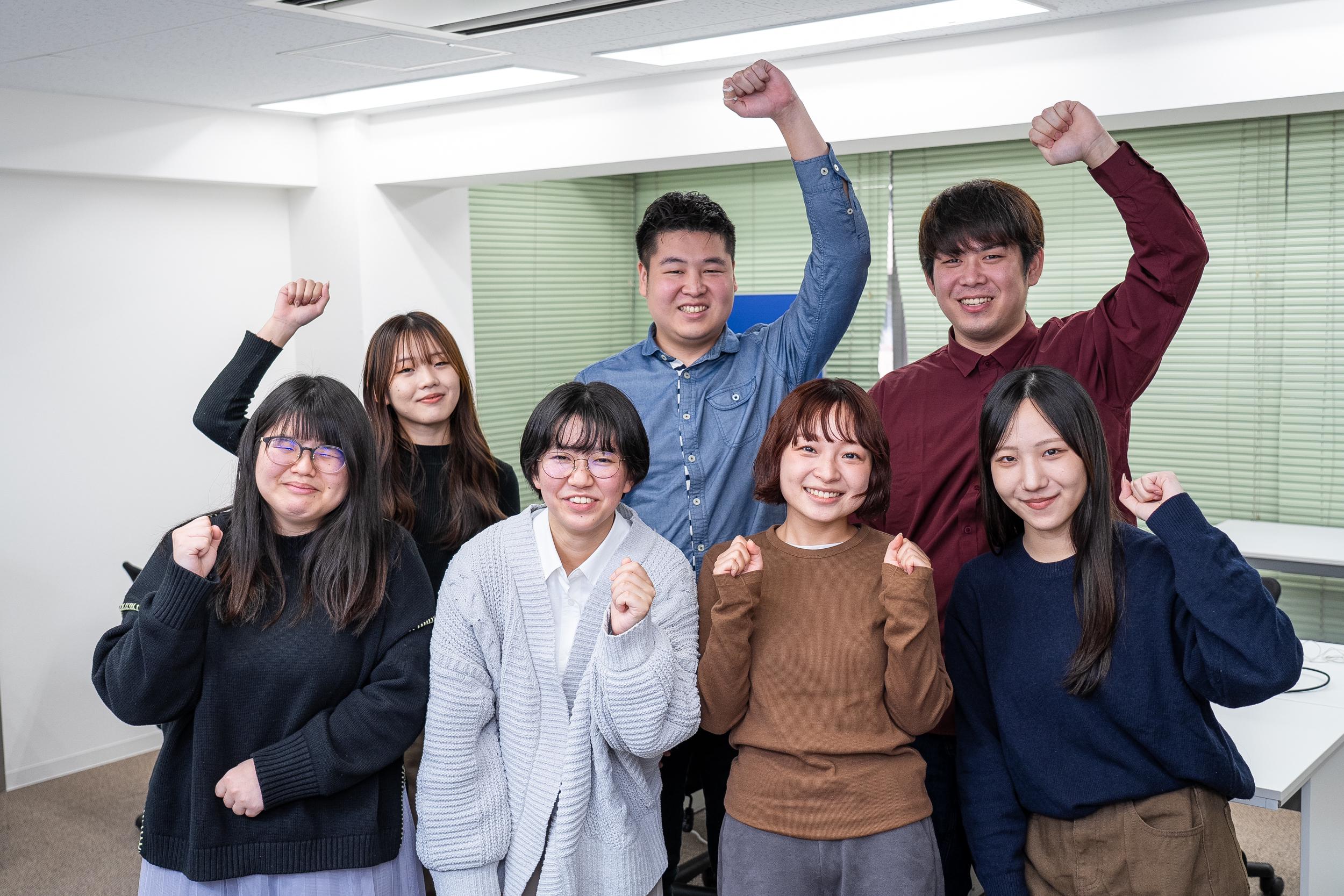 上司・部下の関係はなく経営層ともフランクに話ができます。ファミリー的な風土は、ビジネスソフトの魅力の一つです。