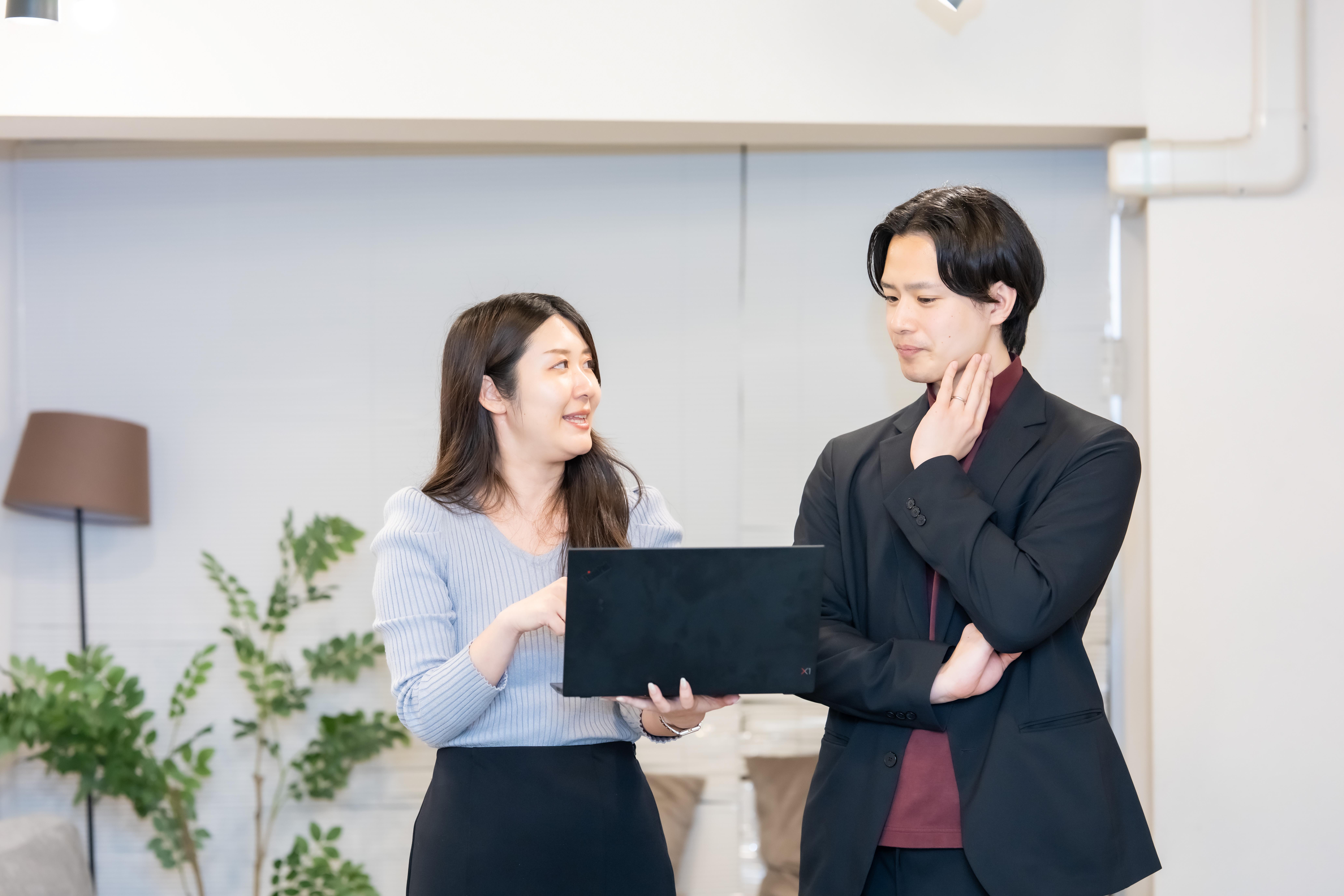 カスタマーサクセス職、インサイドセールス職、営業職、キャリアアドバイザー職、20代の若手営業職に特化し、高い専門性を生かしたマッチングを実現している。