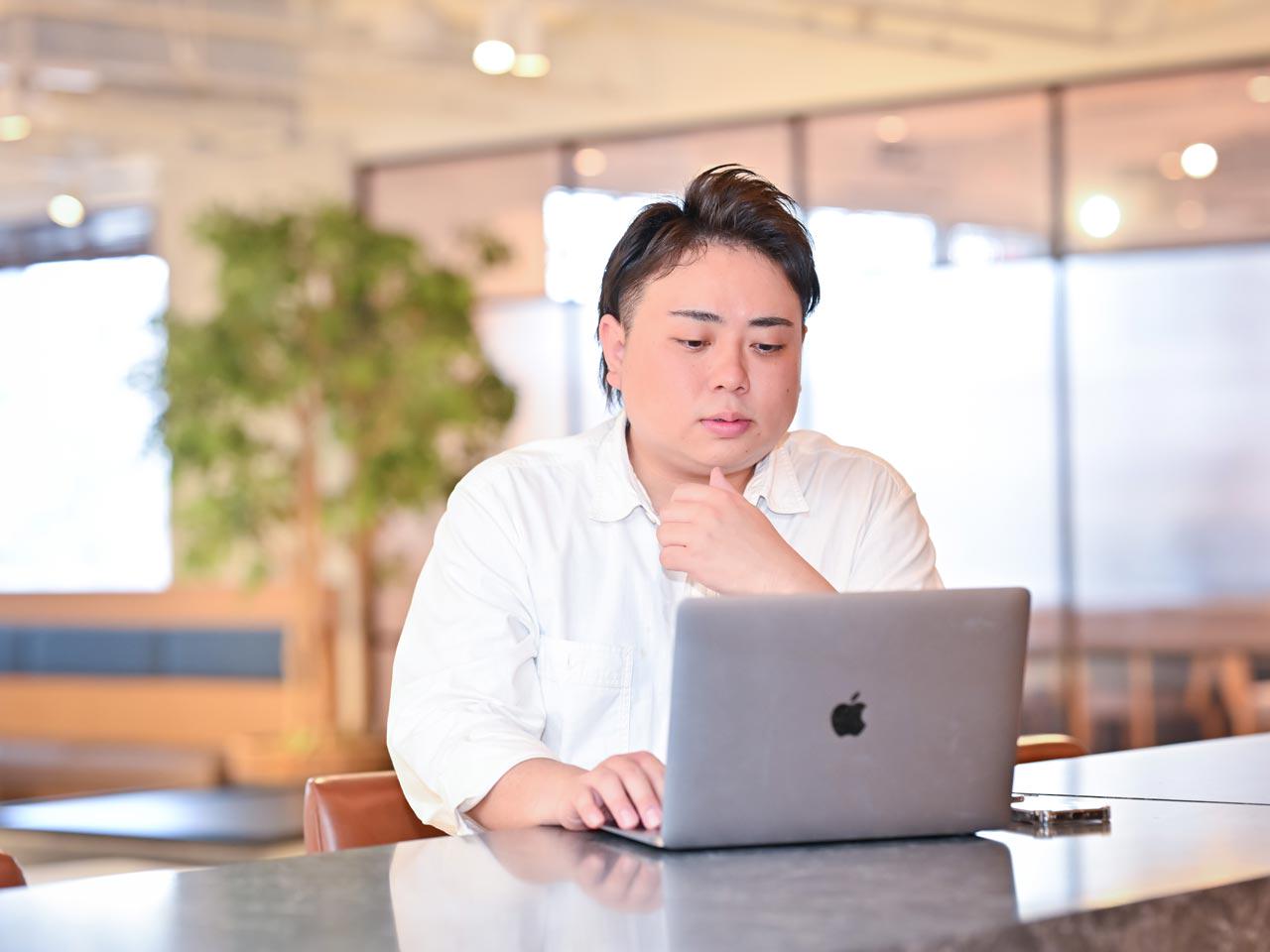 取引企業は約1,000社、案件数は約7,000件に上り、エンジニアが主体的に案件を選択できるのが特徴。