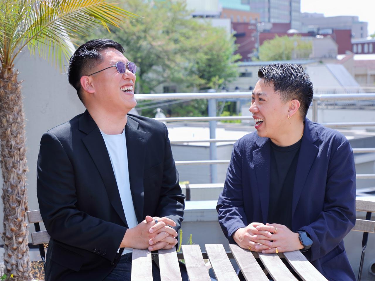 多国籍な人材が集まり、多様性のある自由でフラットな組織風土を形成している点も特徴。