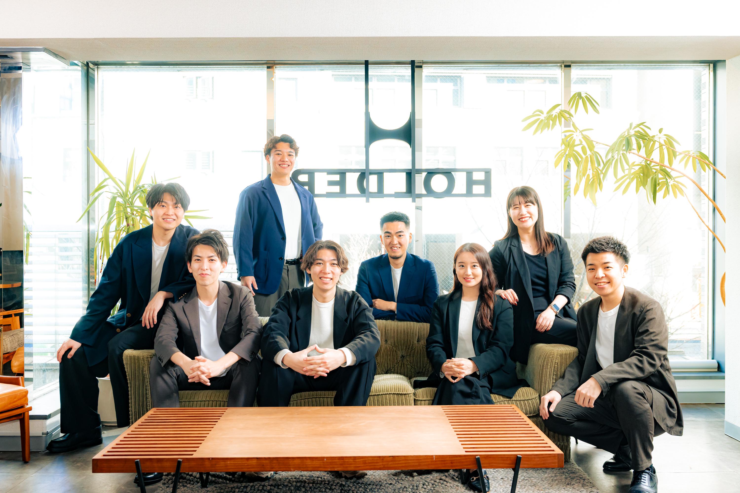 事業内容：キャリアコーチングサービス「ウィズバディ」