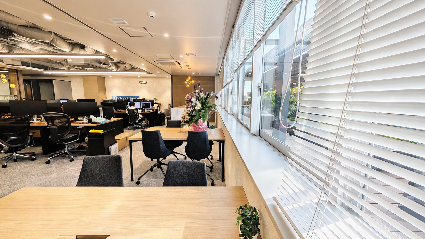 株式会社 ブックルックチームのイメージ画像2