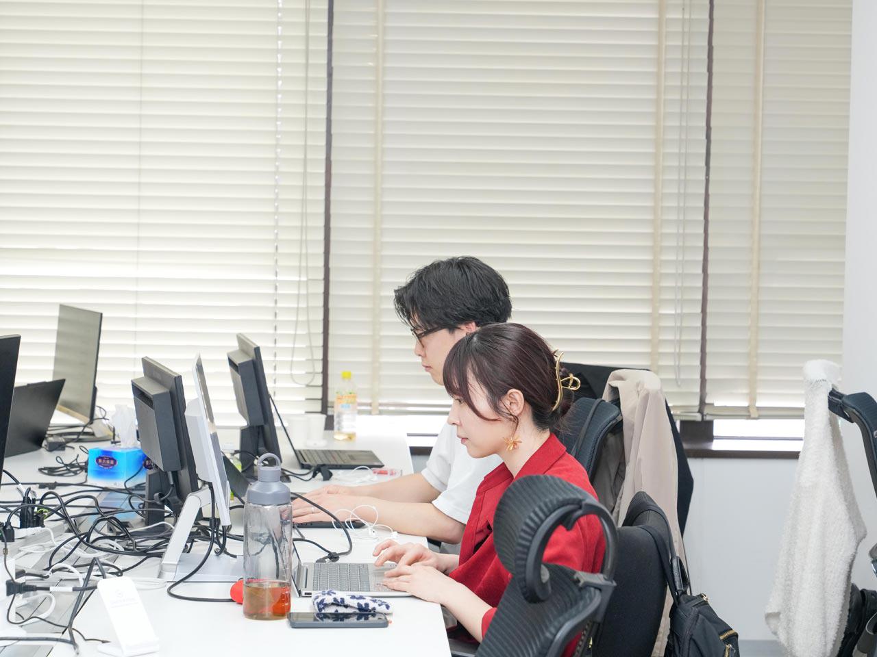婚礼サイト情報一括更新システム『TASCUT』をリリース後、営業、CS、開発が一体となった開発体制で、顧客のニーズに応える形で自社ホームページ集客強化システム『FUWEL』、ブライダル業界用基幹システム『SIRCLE』と展開。