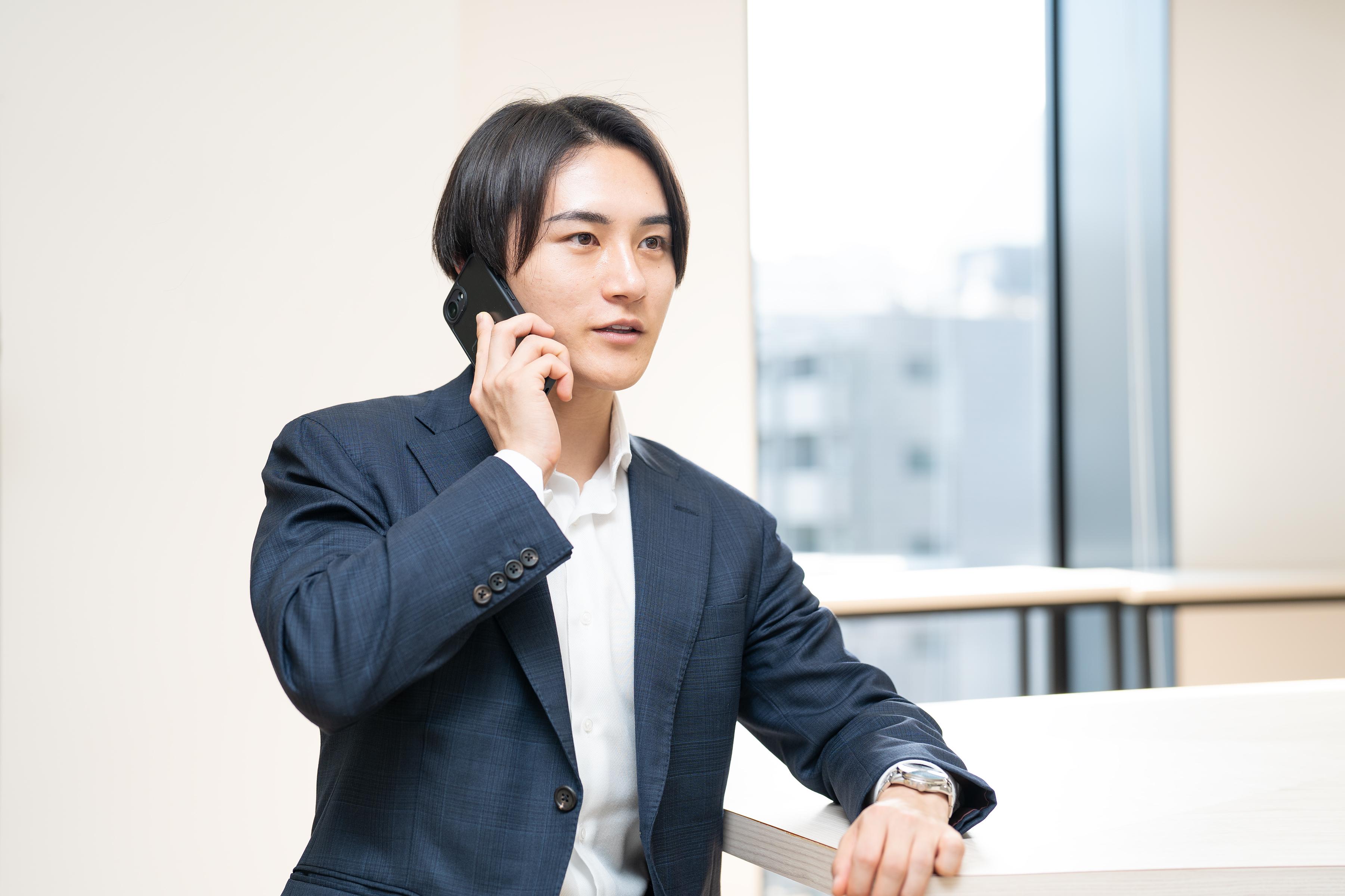 士業の中でもさらに細分化を進め、それぞれの専門分野に特化した、プロフェッショナルなエージェント集団です。