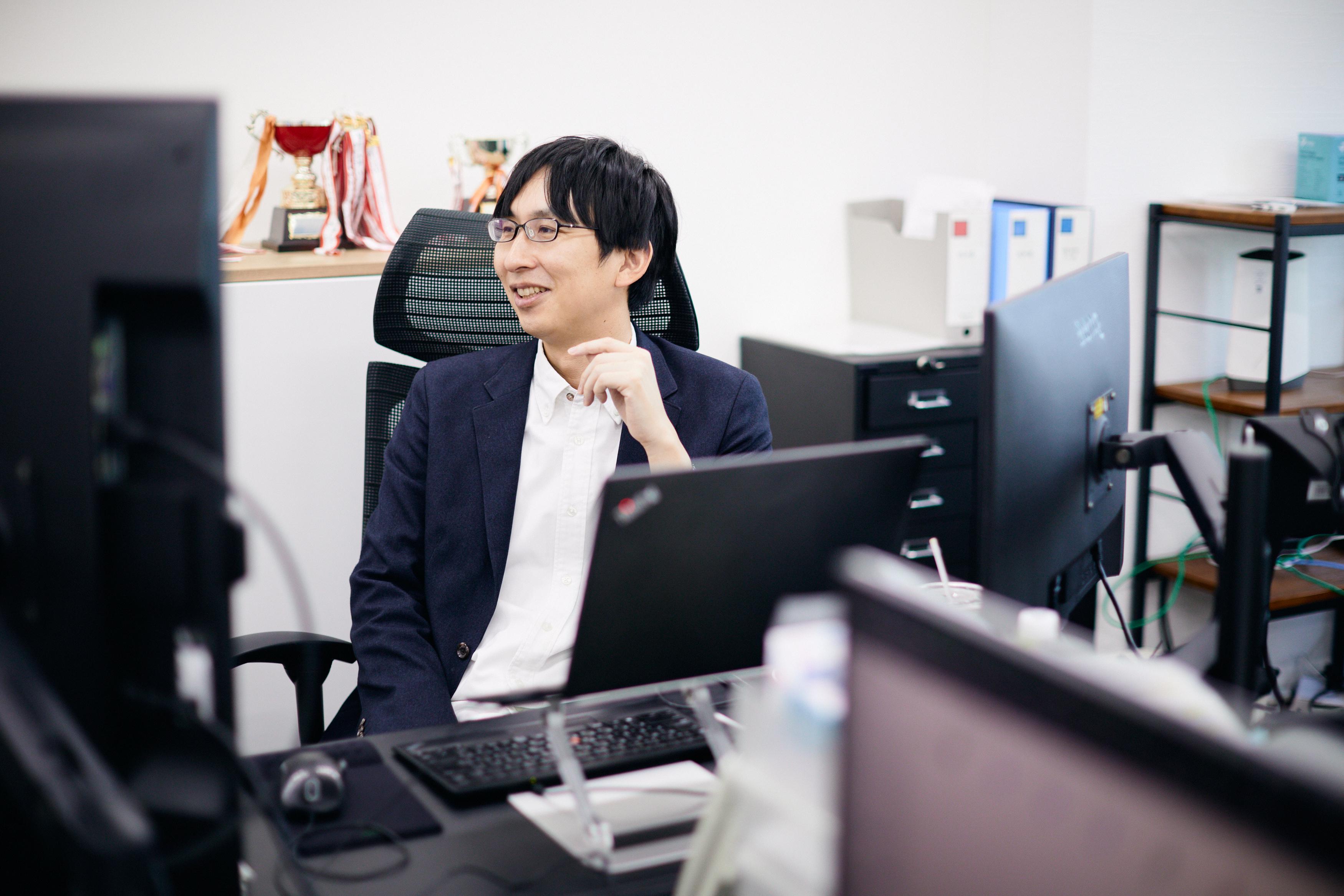 同社の代表を務める姫野慎太郎です。誠実さを何よりも重要視し、クライアントから強い信頼を勝ち取ってきています。