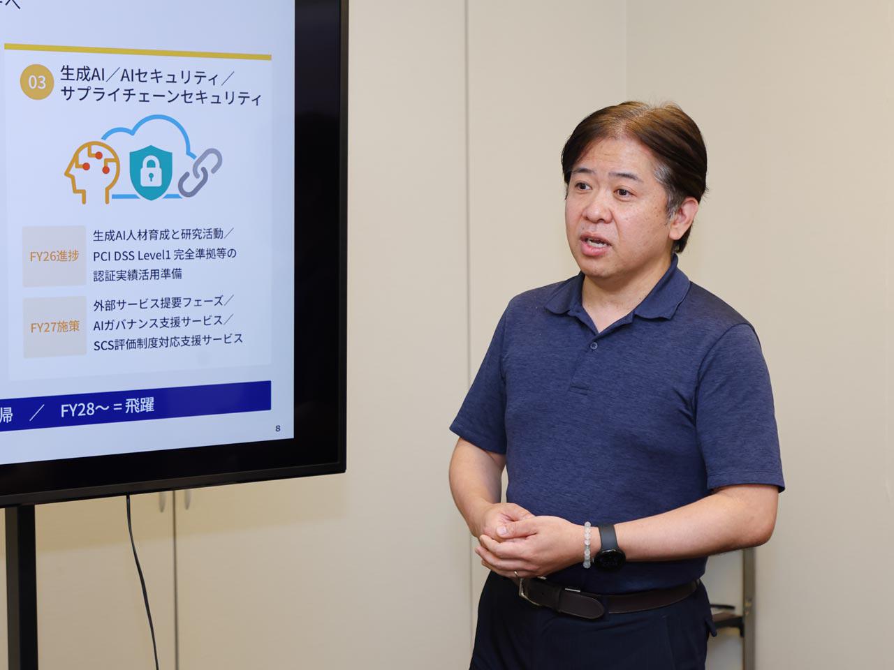 経営陣はメンバーとの対話を重視。「挑戦したい」という思いを受け止め、「どうしたら叶えられるか」を一緒に探し出している。