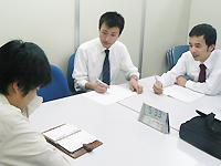 アイデアはもちろん、<br />疑問点が解決するまで熱く語る