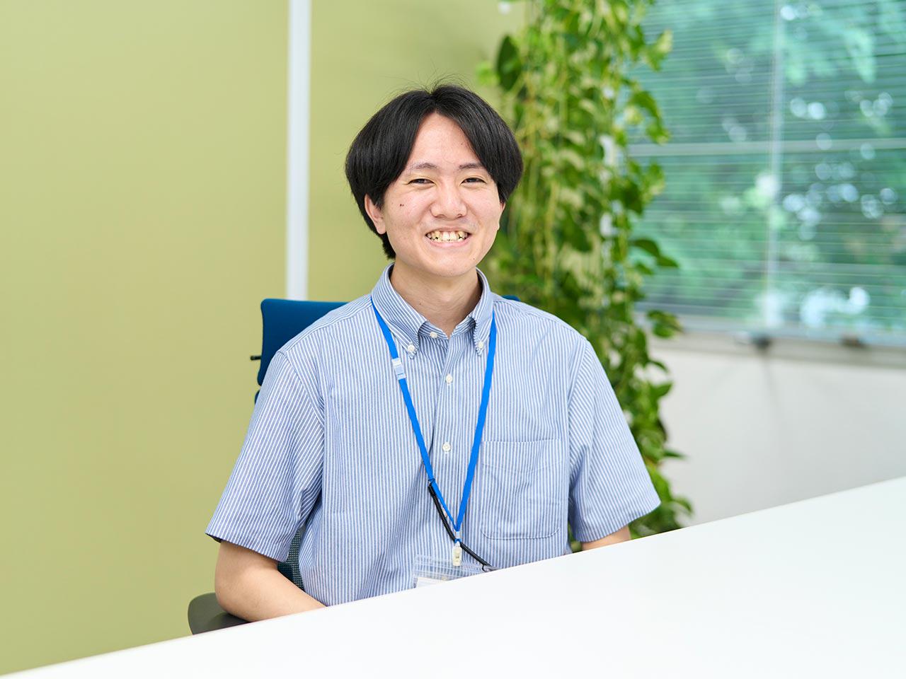 年齢や役職にとらわれず、同じ会社で働く仲間として、技術を磨き、お客様に価値を出すために力を合わせていく。