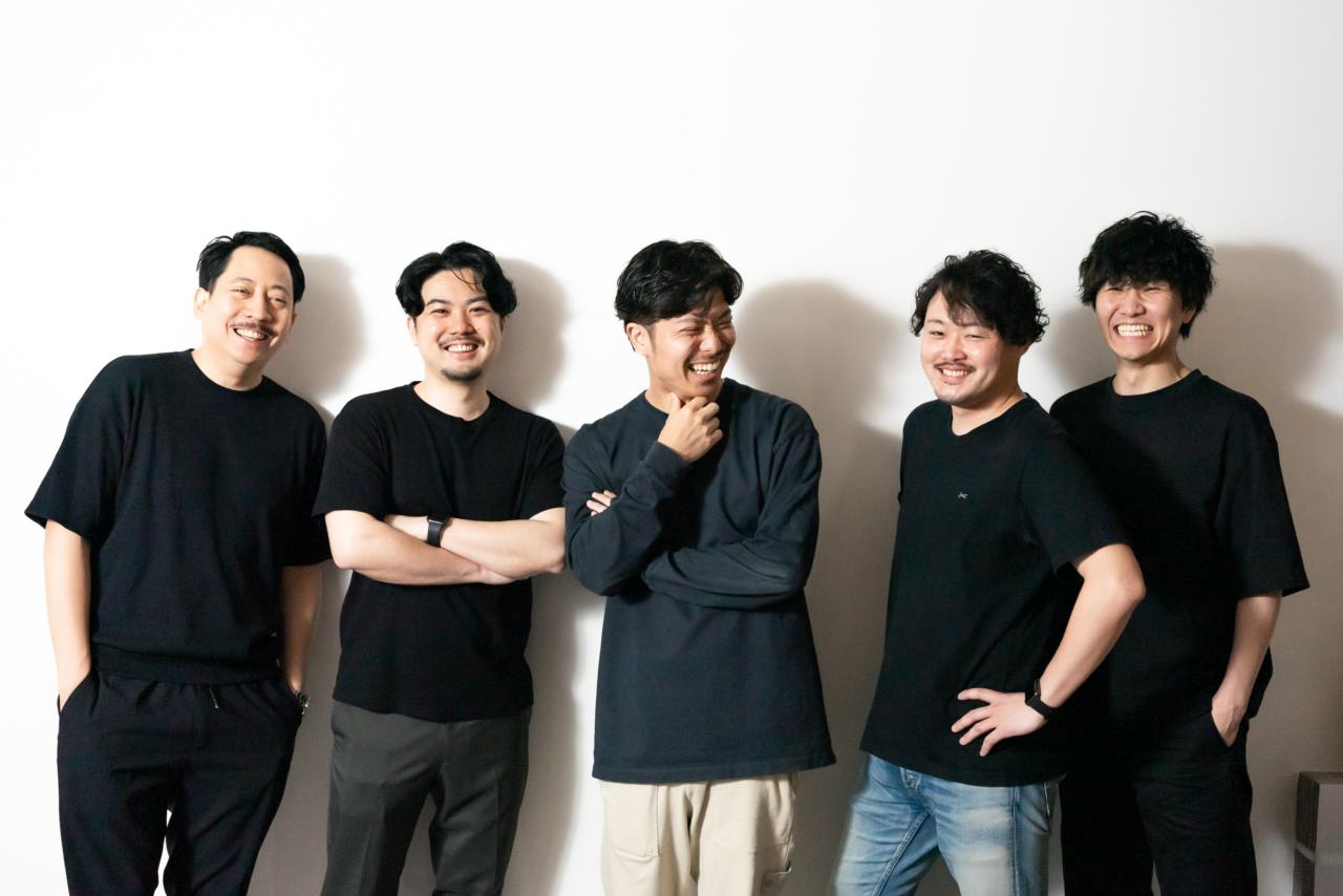 KURO HOLDINGS株式会社 求人画像1